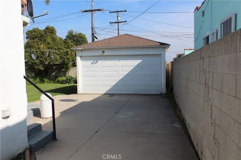 Tiny photo for 9812 S Denker Ave, Los Angeles, CA 90047 (MLS # MB25252327)