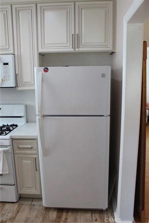 Tiny photo for 9812 S Denker Ave, Los Angeles, CA 90047 (MLS # MB25252327)