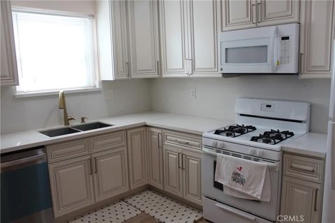 Tiny photo for 9812 S Denker Ave, Los Angeles, CA 90047 (MLS # MB25252327)