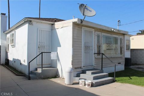 Tiny photo for 9812 S Denker Ave, Los Angeles, CA 90047 (MLS # MB25252327)