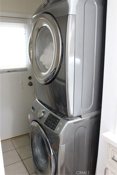 Tiny photo for 9812 S Denker Ave, Los Angeles, CA 90047 (MLS # MB25252327)