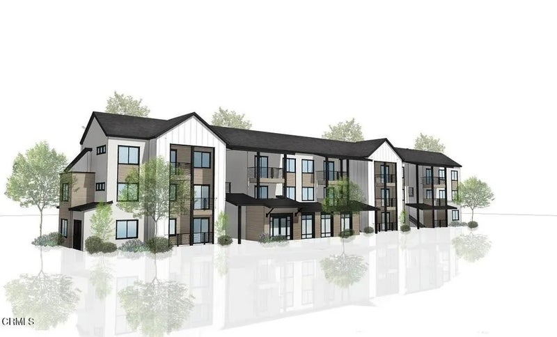 222 N Frontage