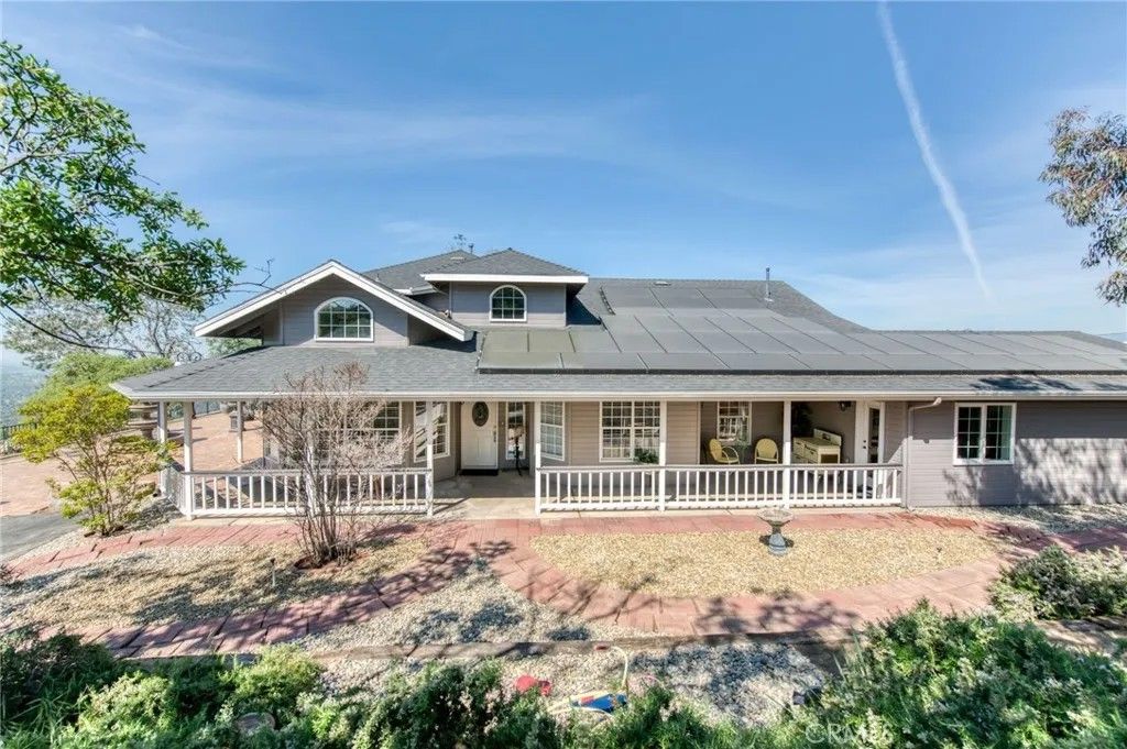 Photo of 41101 Lilley Mountain, Coarsegold, CA 93614 (MLS # FR26062514)