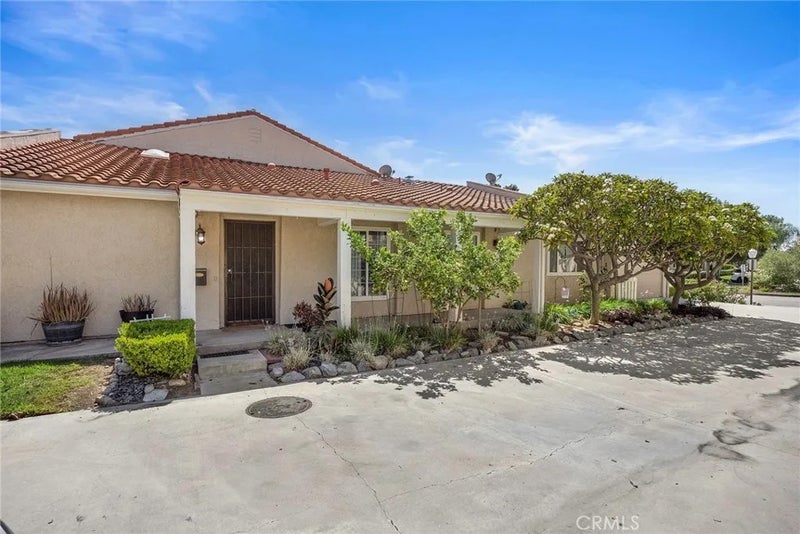 12618 OXFORD Drive