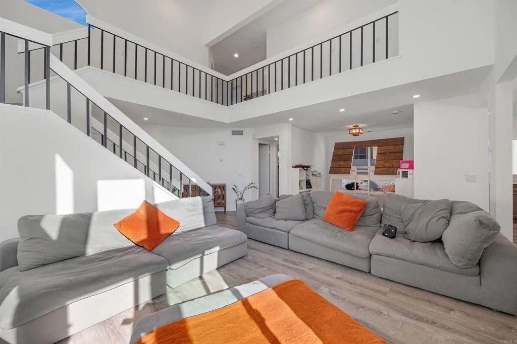 2140 Waterside Drive