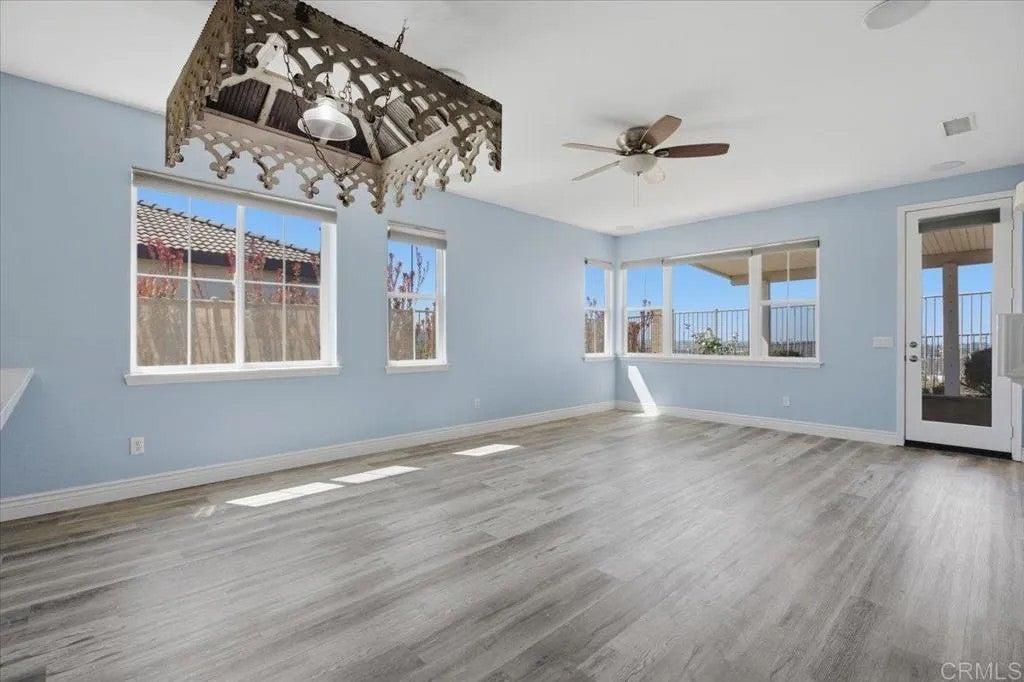 1584 Loma Alta