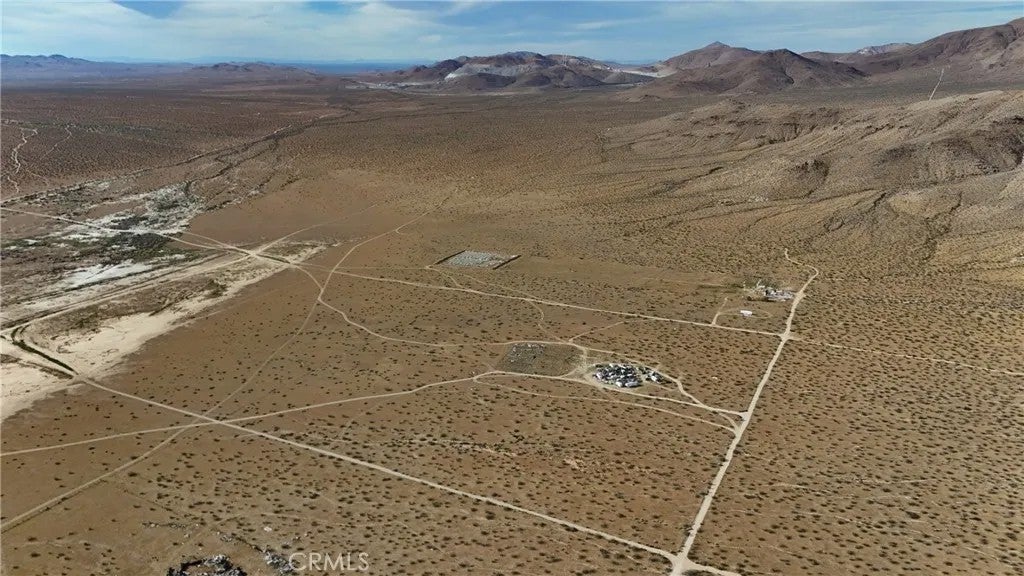 Photo of 712 Oldenburg, Apple Valley, CA 92307 (MLS # HD26058224)