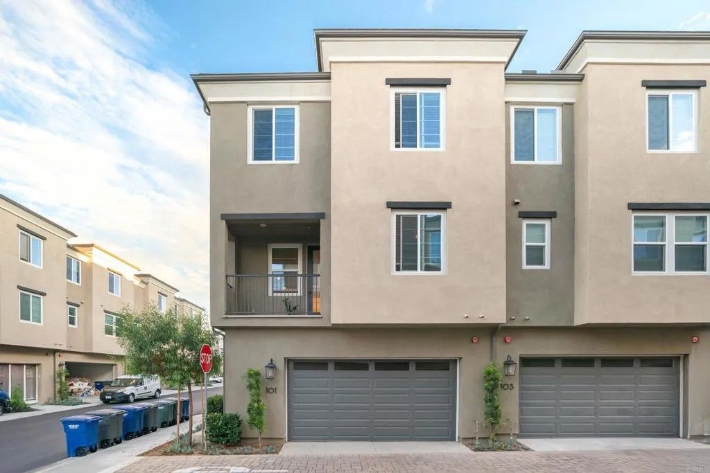 Photo of 1234 Sunrise Vw #101, San Marcos, CA 92078 (MLS # NDP2508391)