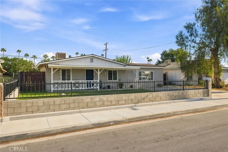 2700 Lum Ave
