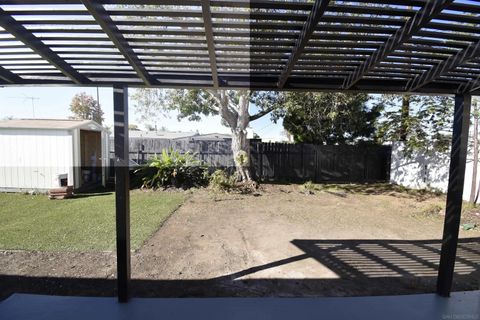 Tiny photo for 4646 Coconino Way, San Diego, CA 92117 (MLS # 250045318)