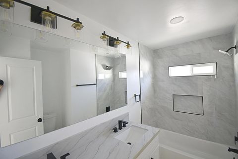 Tiny photo for 4646 Coconino Way, San Diego, CA 92117 (MLS # 250045318)