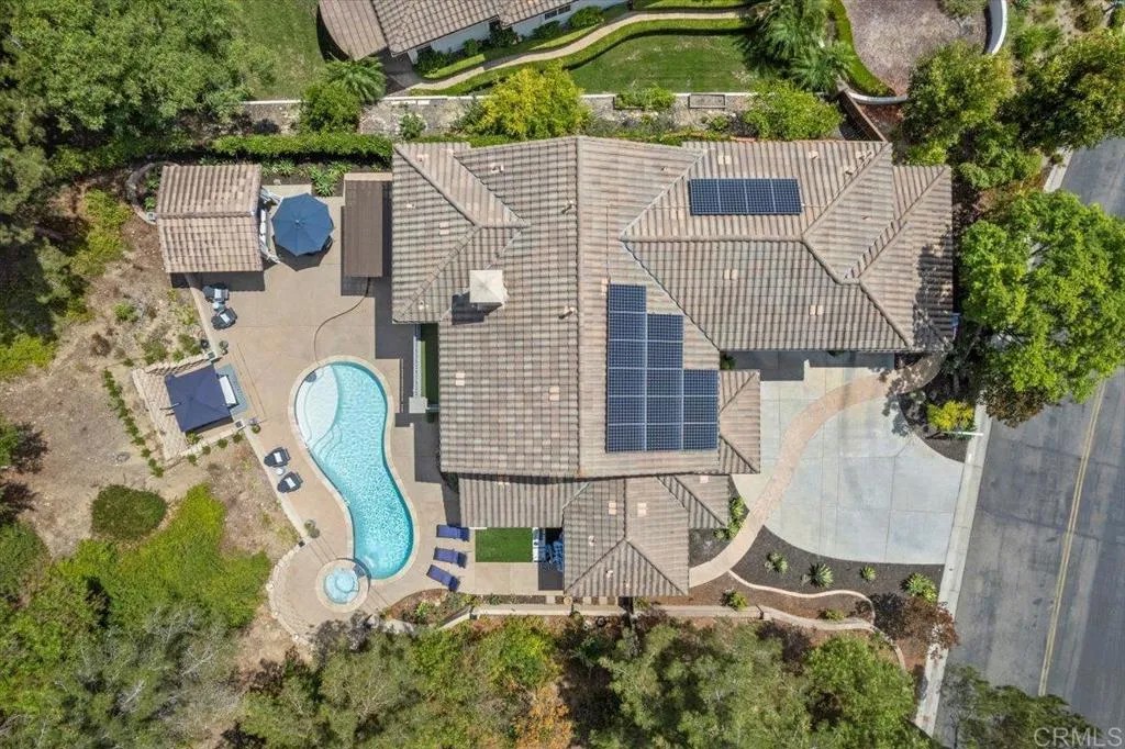 1459 Schoolhouse Way