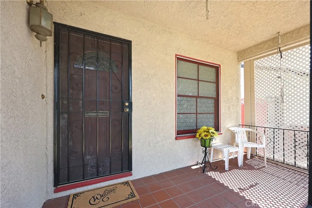 8548 Paramount Boulevard