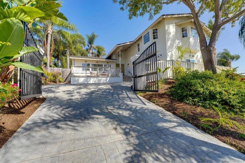 Photo of 4208 Park Dr, Carlsbad, CA 92008 (MLS # 260024016)