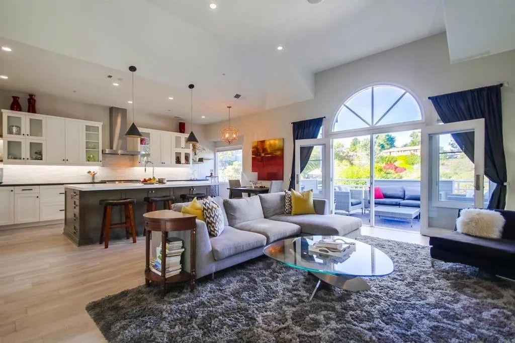 Photo of 864 Del Mar Downs Rd, Solana Beach, CA 92075 (MLS # NDP2508932)