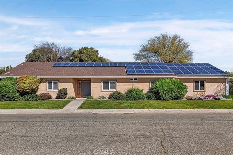 Photo of 1035 W Walnut Street, Willows, CA 95988 (MLS # SN26047727)