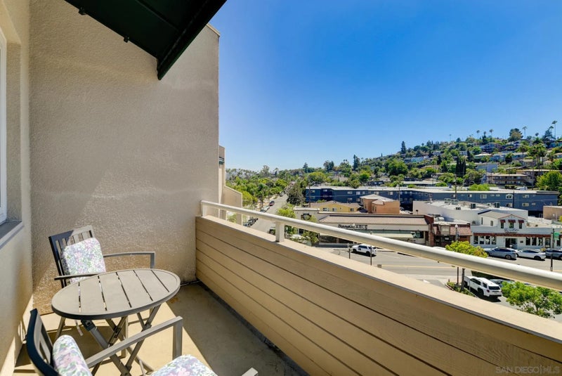 4701 Date Ave 423