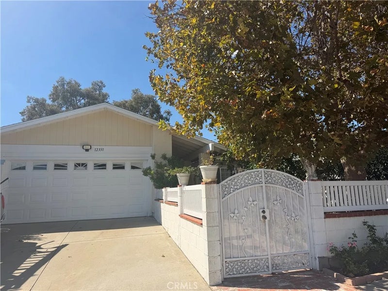 12331 KITCHING Street