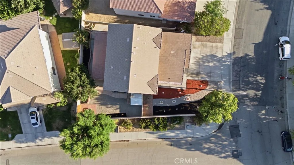 45320 Robinson Dr