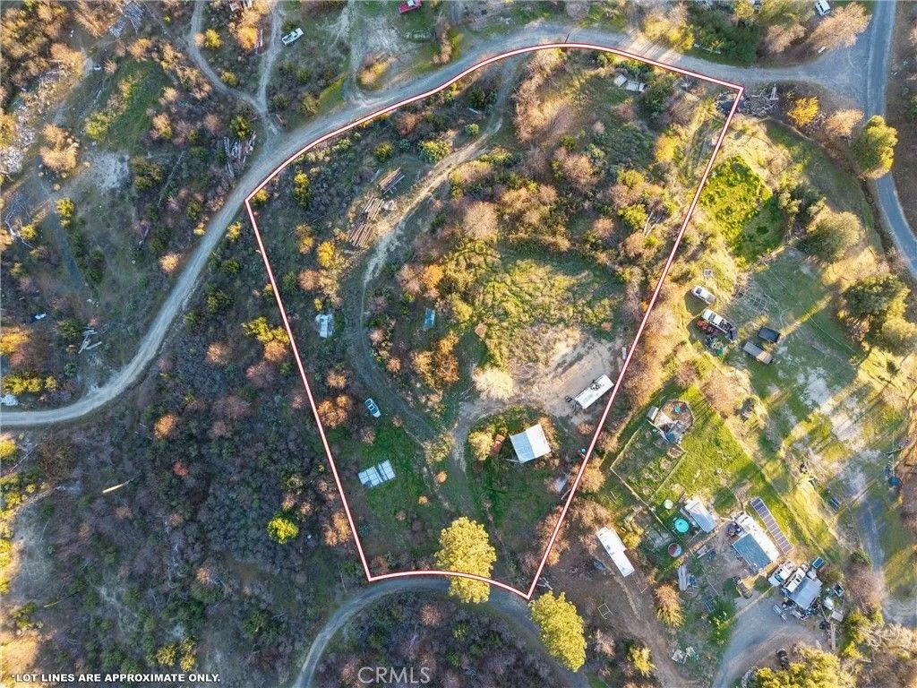 Photo of 3934 High Ridge, Oroville, CA 95965 (MLS # SN25278870)