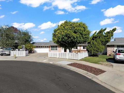 3216 Keokuk Court San Diego CA 92117
