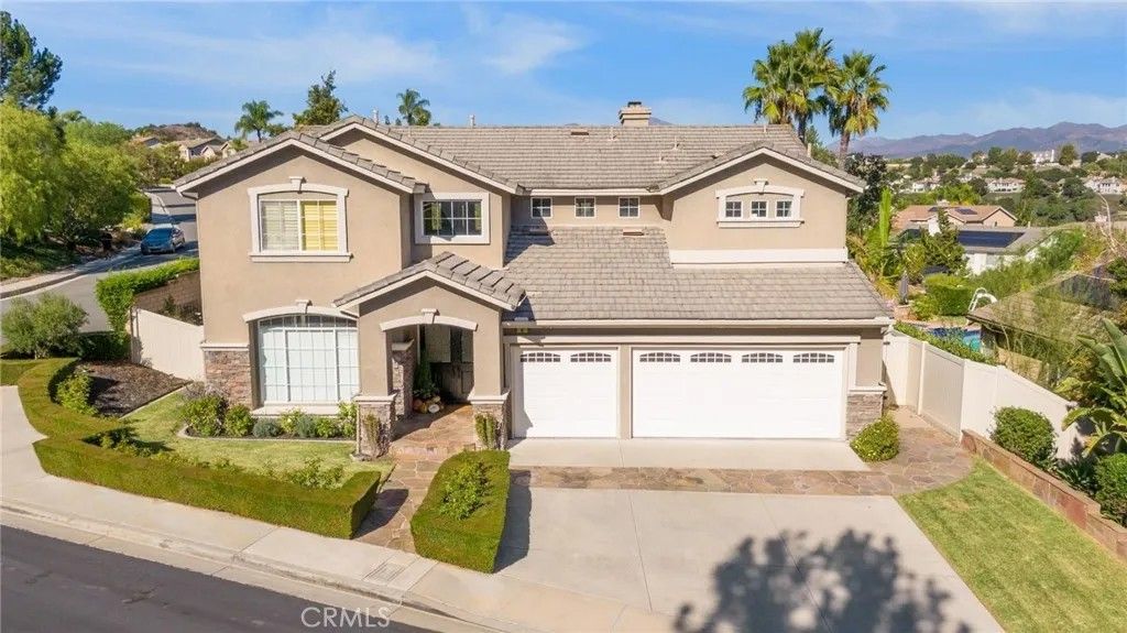 Photo of 9 Swallows Ln, Trabuco Canyon, CA 92679 (MLS # OC25246960)