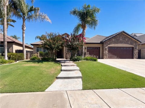 Photo of 11904 Kenseth ST, Bakersfield, CA 93312 (MLS # IV26164236)