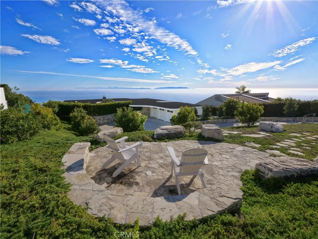 43 Oceanaire Drive