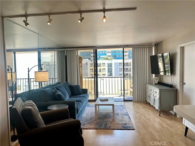 1750 E Ocean 503