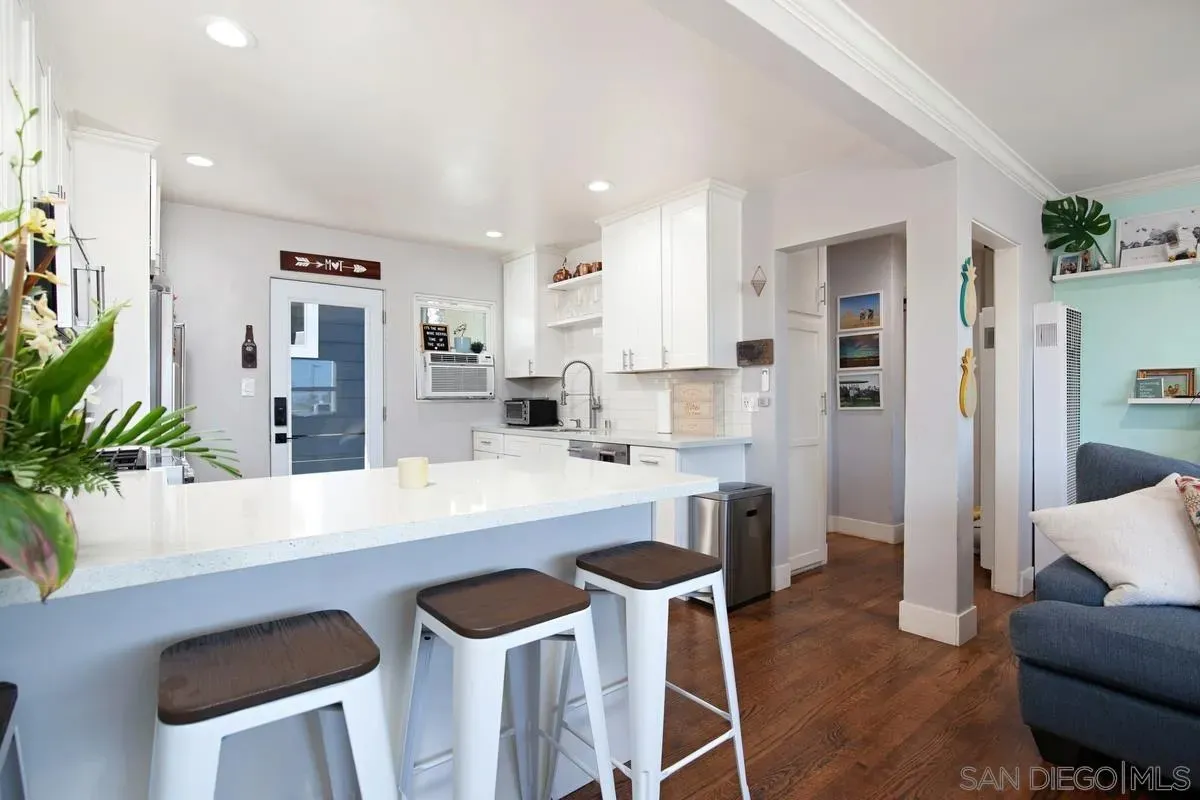 San Diego, California 92109, United States, 2 Bedrooms Bedrooms, ,4 BathroomsBathrooms,Residential,Active,183448