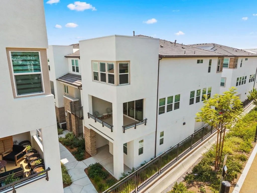 2720 Everly Drive