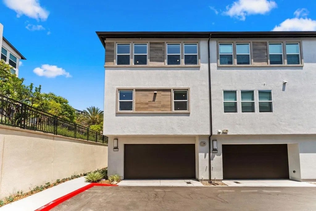 2720 Everly Drive
