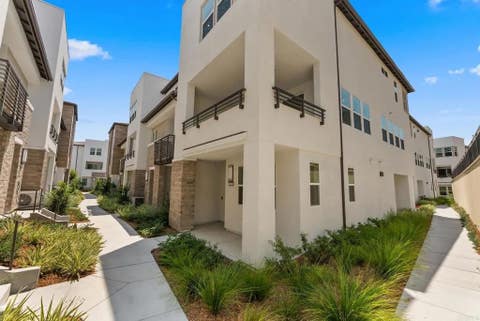 Photo of 2720 Everly Drive, San Diego, CA 92108 (MLS # PTP2606164) Photo of 2720 Everly Drive, San Diego, CA 92108 (MLS # PTP2606164)