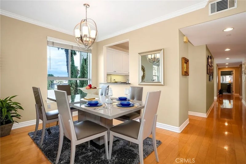 1000 E Ocean Boulevard 510