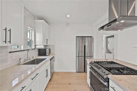 Tiny photo for 1622 Alvira St, Los Angeles, CA 90035 (MLS # SR25240603)