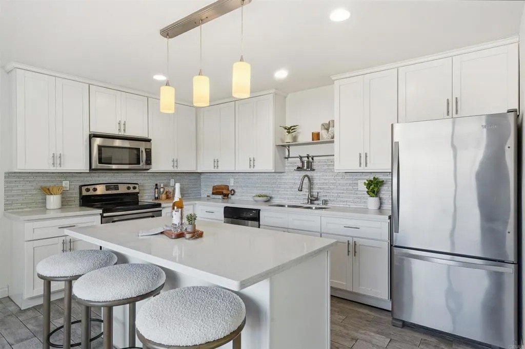 302 Worthington Street