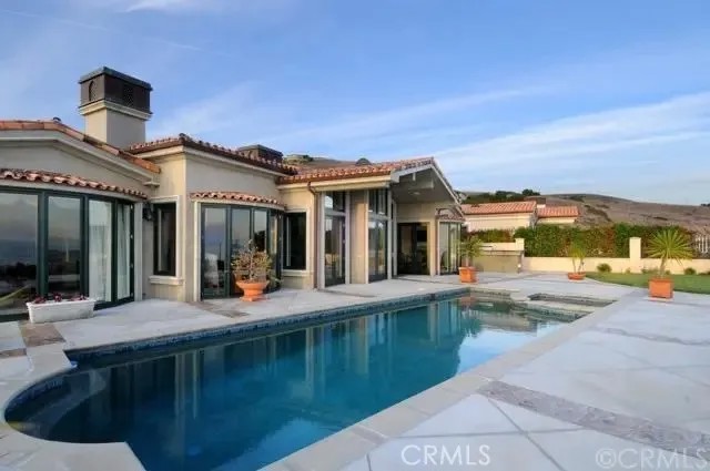 2990 Twin Harbors View