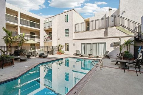 Tiny photo for 409 Burchett St #210, Glendale, CA 91203 (MLS # BB25252732)