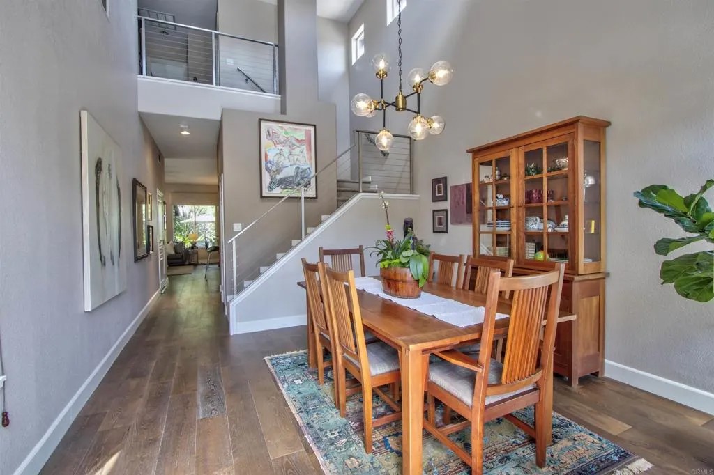 1684 Robin Place