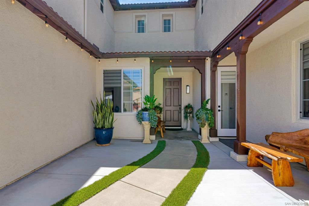 Photo of 550 Echo Lane, San Marcos, CA 92078 (MLS # 250040965)