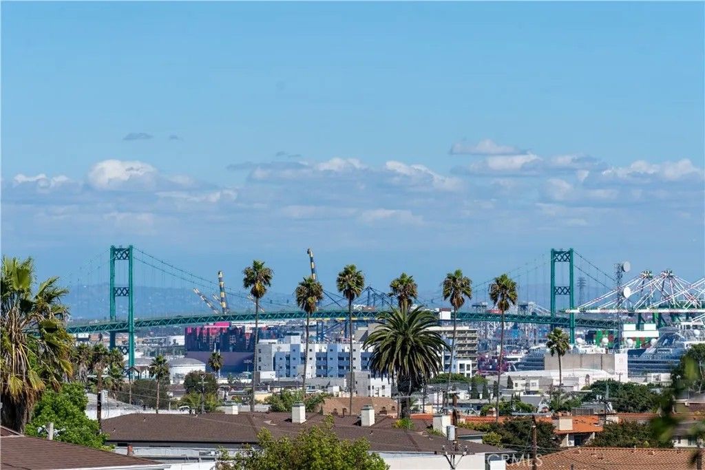 Photo of 1095 W 14th St, San Pedro, CA 90731 (MLS # PW25242722)