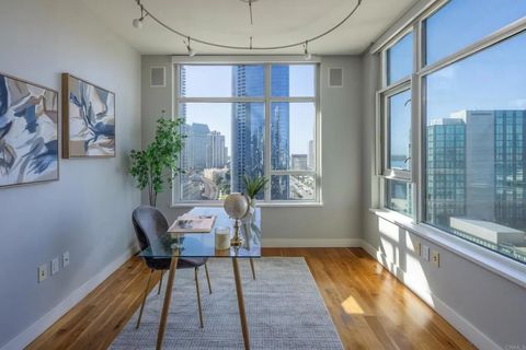 Tiny photo for 1199 Pacific Highway #1605, San Diego, CA 92101 (MLS # NDP2509746)