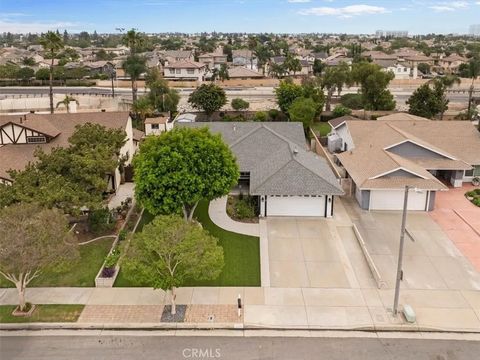 Tiny photo for 1330 Del Rio Way, Ontario, CA 91764 (MLS # CV26068155)