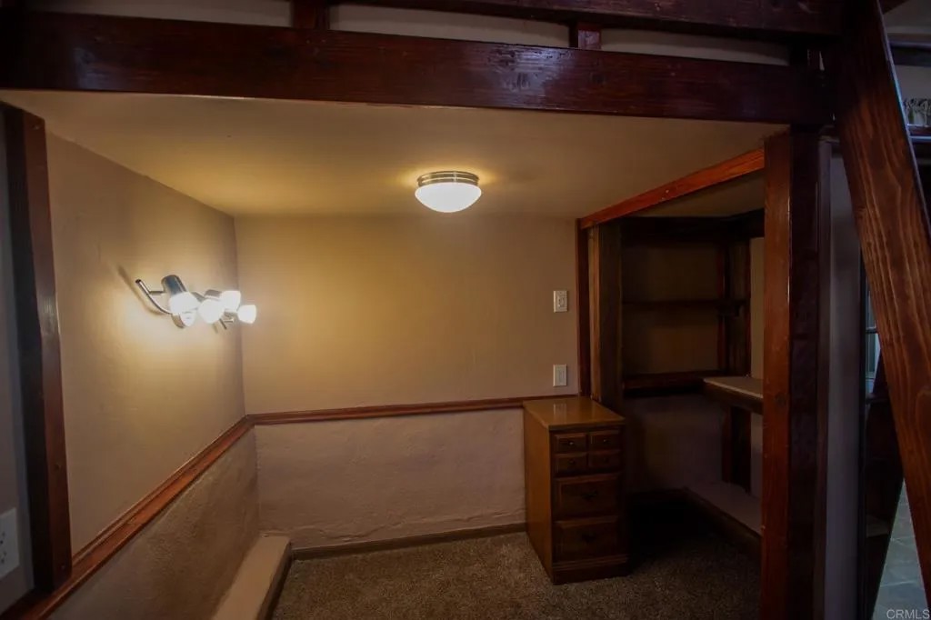 8369 Mount Vernon Street Studio