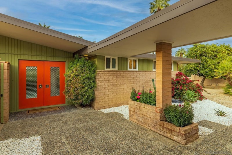408 Pointing Rock Drive