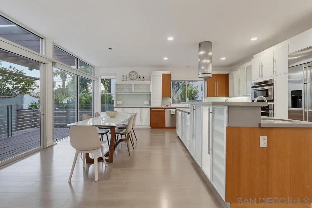 1306 Salisbury Rd