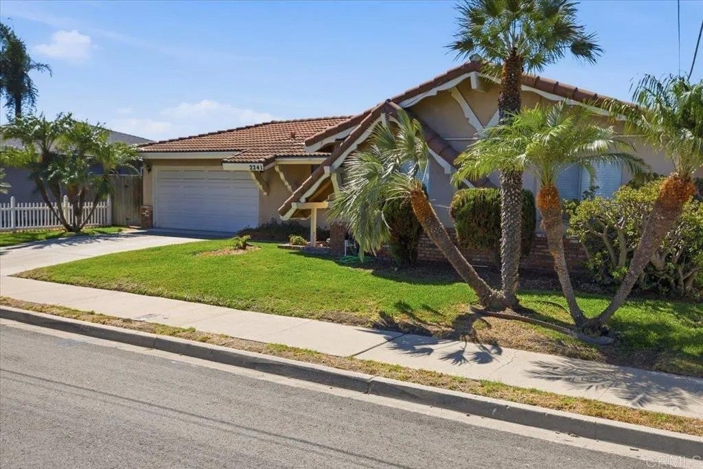 2241 Edgewood Place