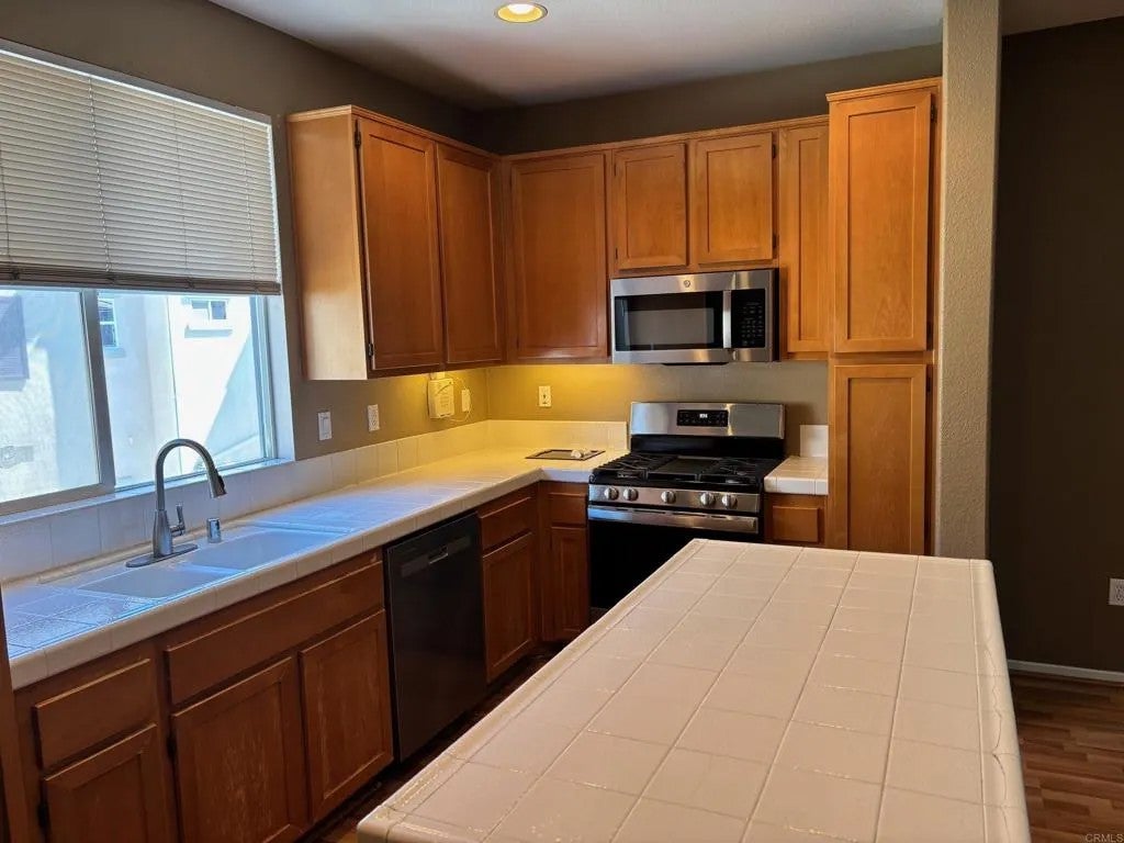 2706 Apricot Court