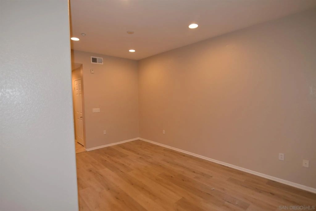 Photo of 2144 Caminito Elda #92, Chula Vista, CA 91915 (MLS # 2600368)