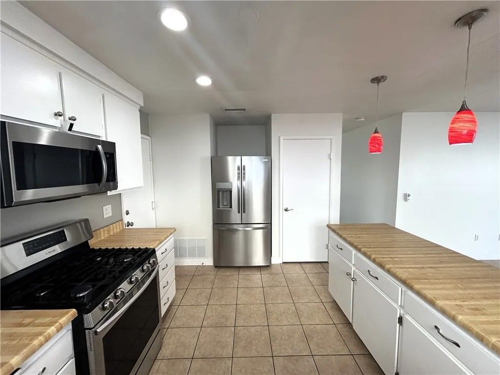 Photo of 15712 Rolling Ridge, Chino Hills, CA 91709 (MLS # IG25276429)